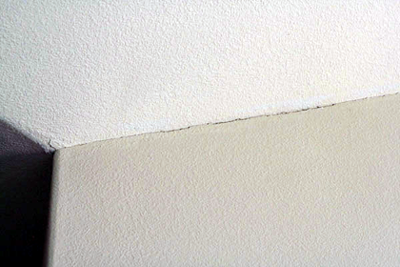 wall-ceiling-crack